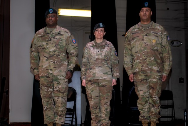 L-R Outgoing Command Sgt. Maj. Keith Gordon, Col. Kristy Perry, Incoming Command Sgt. Maj. Jovan Velasquez