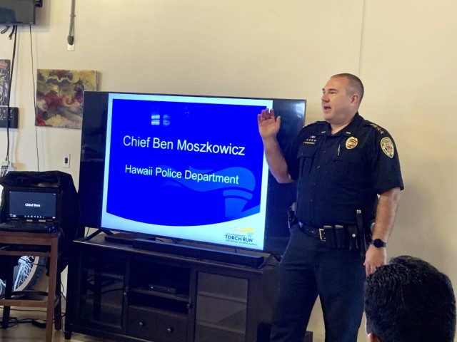 Hawai’i County Police Chief Ben Moszkowicz speaking to participants of the Hawai’i County Police Department Law Enforcement Torch Run Kickoff at U.S. Army Garrison Pōhakuloa Training Area, March 22, 2023.