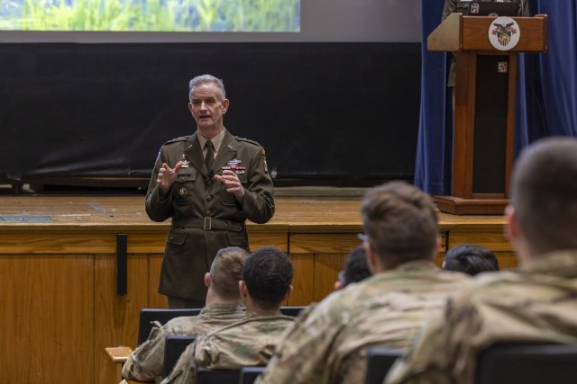 LTG Walter E. Piatt, 57th Director of the Army Staff, delivers a lecture to USMA cadets, Mahan Hall, West Point, NY on March 23, 2023. (U.S. Army photo by Christopher Hennen, USMA)