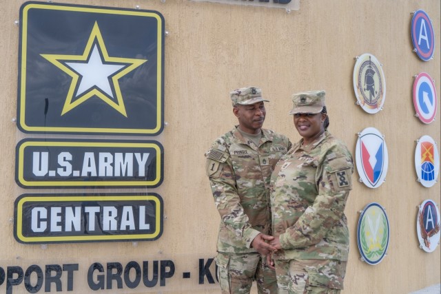 U.S. Army Reserve married couple deploys together