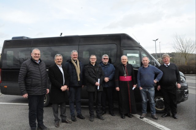E2 to F1: Bishop to Regensburg