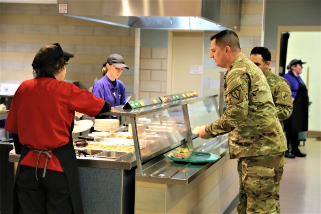 Fort McCoy’s LRC food-service team earns perfect score on inspection