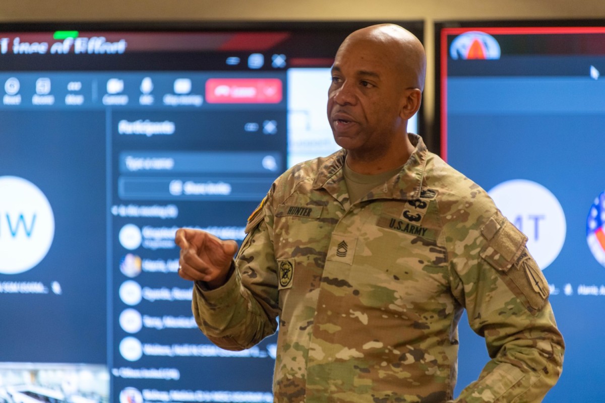 Finance Sergeants Major Gain Insight and Discuss Initiatives at the Pentagon | Article