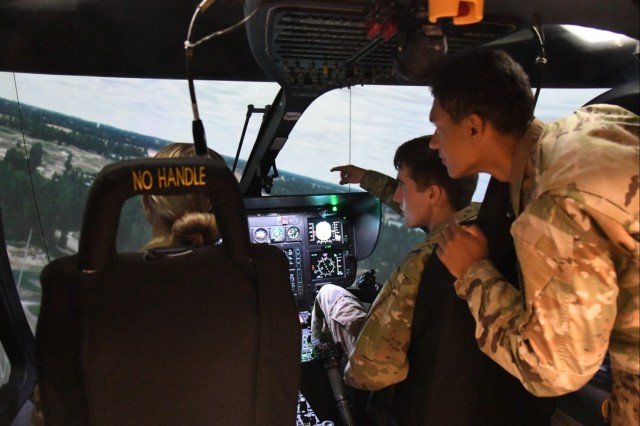 Auburn ROTC Visit to USAACE