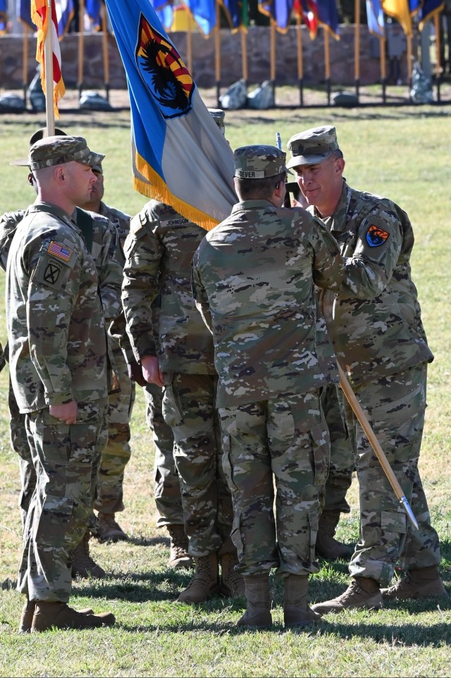111th Military Intelligence Brigade holds change of responsibility ceremony