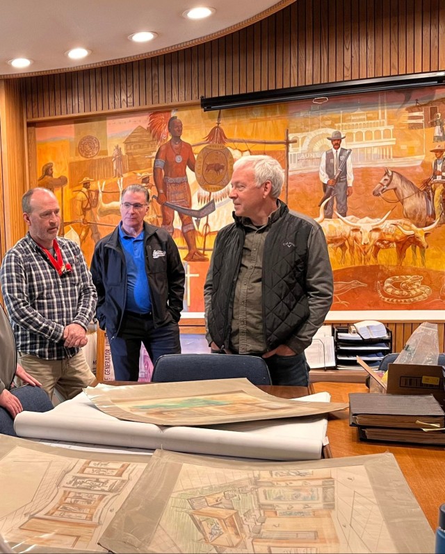 Family of Keystone Powerhouse muralist see mural in person for first timw