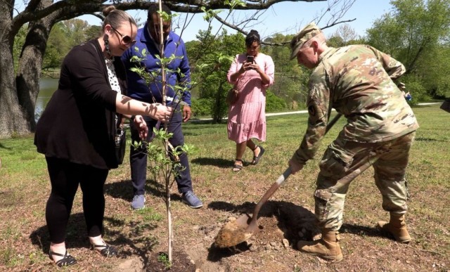 Fort Meade Celebrates Earth Day