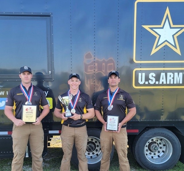 USAMU Soldiers Take Top Honors at Crawfish Cup