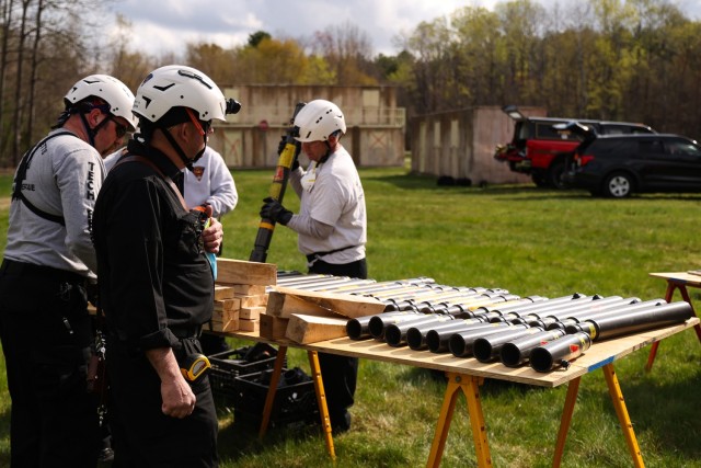 Members of District 8, Massachusetts Bureau of Forest Control conducting emergency training