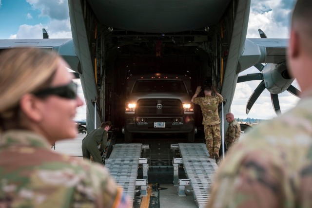 Washington National Guard&#39;s Homeland Response Force trains for air mobility