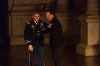Soldiers’ Theatre to host world premiere of “Americans in Vicenza”