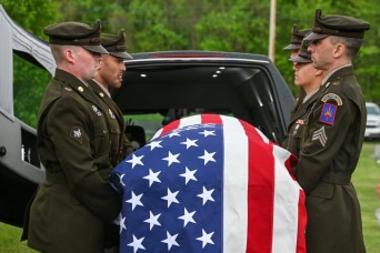 New York Army Guard provides funeral honors for WWII pilot