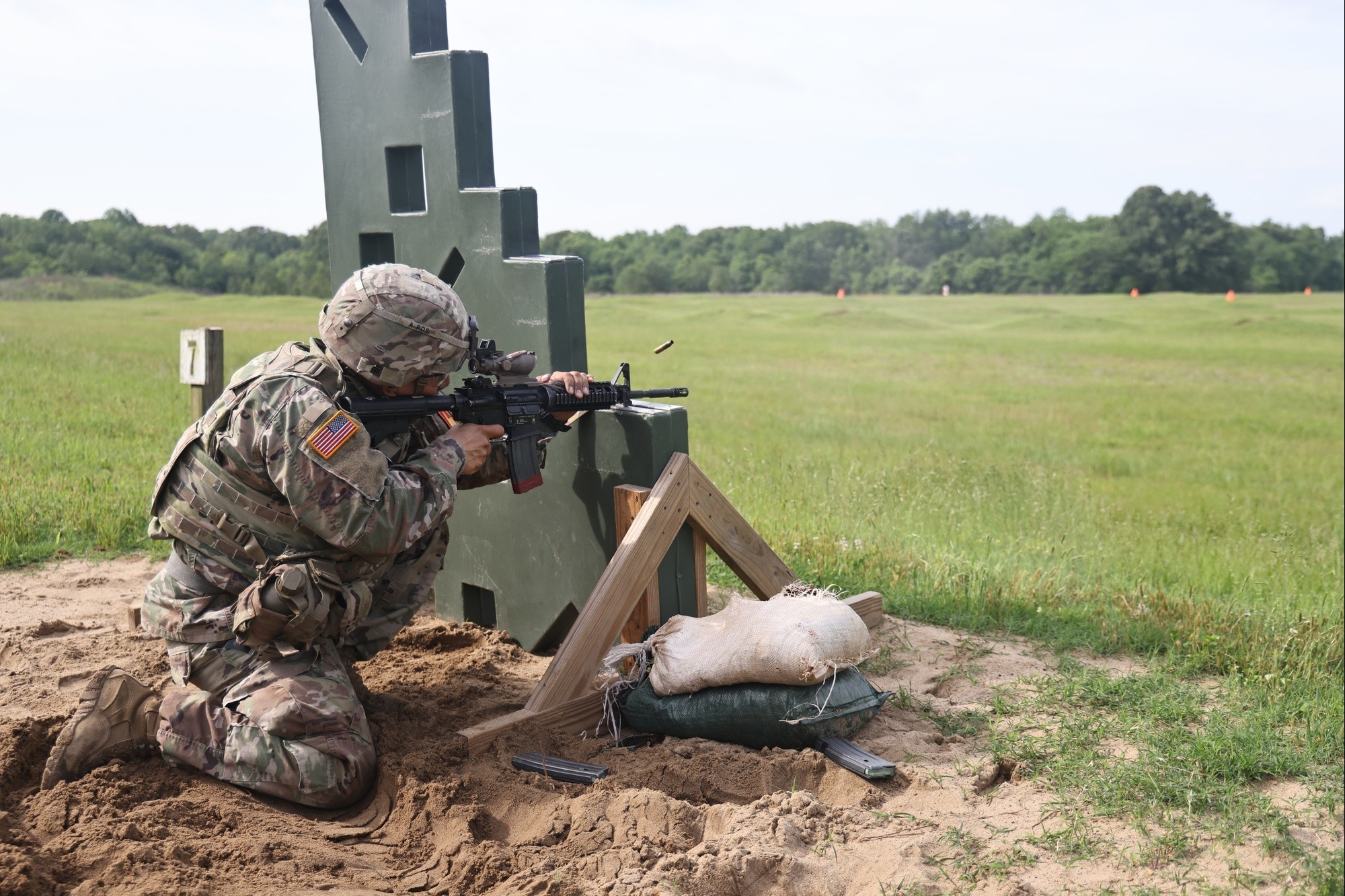 Soldiers test mettle at 20th CBRNE Best Squad Competition on Fort ...