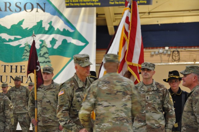 627th HC welcomes new commander