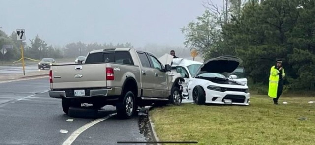 NY National Guard Soldiers respond to vehicle accident on the way to training