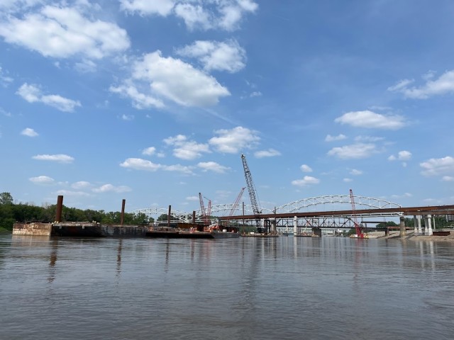 Untapped Possibilities: Could navigation on the “Big Muddy” provide clean solutions for a more sustainable future?