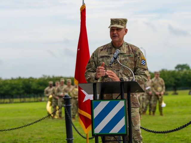 The Marne Division&#39;s Change of Command Ceremony