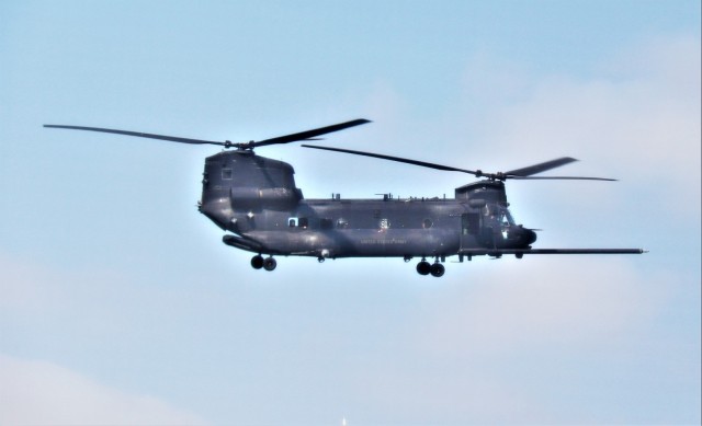 CH-47s support training for Iowa Army engineer troops at Fort McCoy