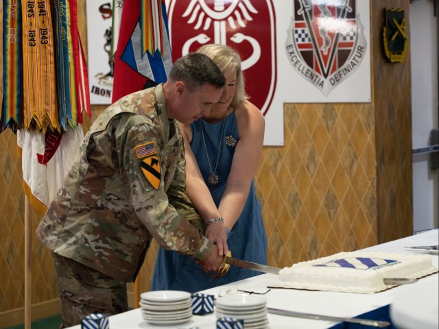 The Marne Division&#39;s Change of Command Ceremony