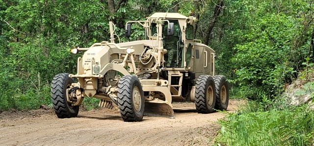 Army Reserve&#39;s 411th Engineer Company supports troop project at Fort McCoy