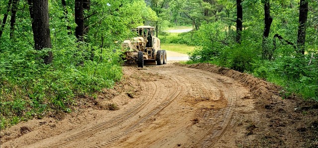 Army Reserve&#39;s 411th Engineer Company supports troop project at Fort McCoy
