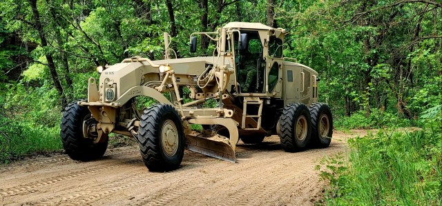 Army Reserve&#39;s 411th Engineer Company supports troop project at Fort McCoy