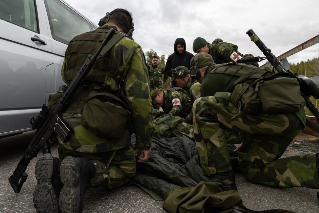 Subarctic spring: 10th SFG (A) Green Berets train tactics, techniques with Swedish Home Guard