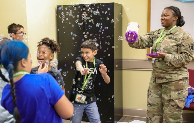 The 3rd Infantry Division Holds Vacation Bible School