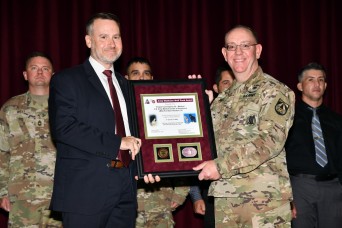 Army Medicine Recognizes MED CDID For Future Health Techniques 