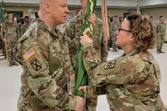 400th MP BN Conducts Change of Command Ceremony