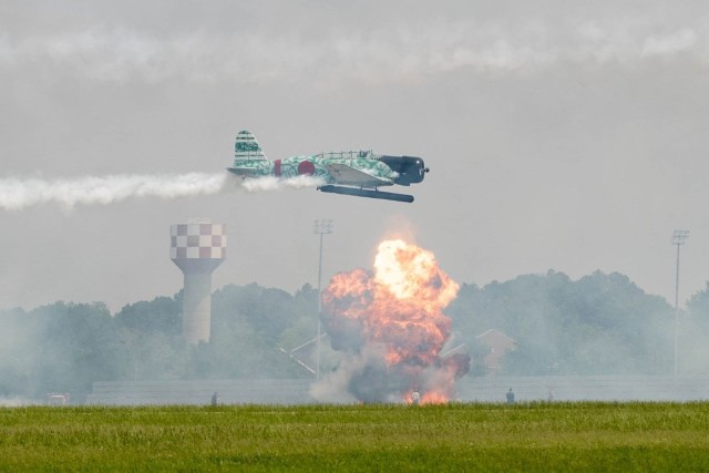 JBLM Airshow & Warrior Expo Takes To The Sky | Article | The United ...