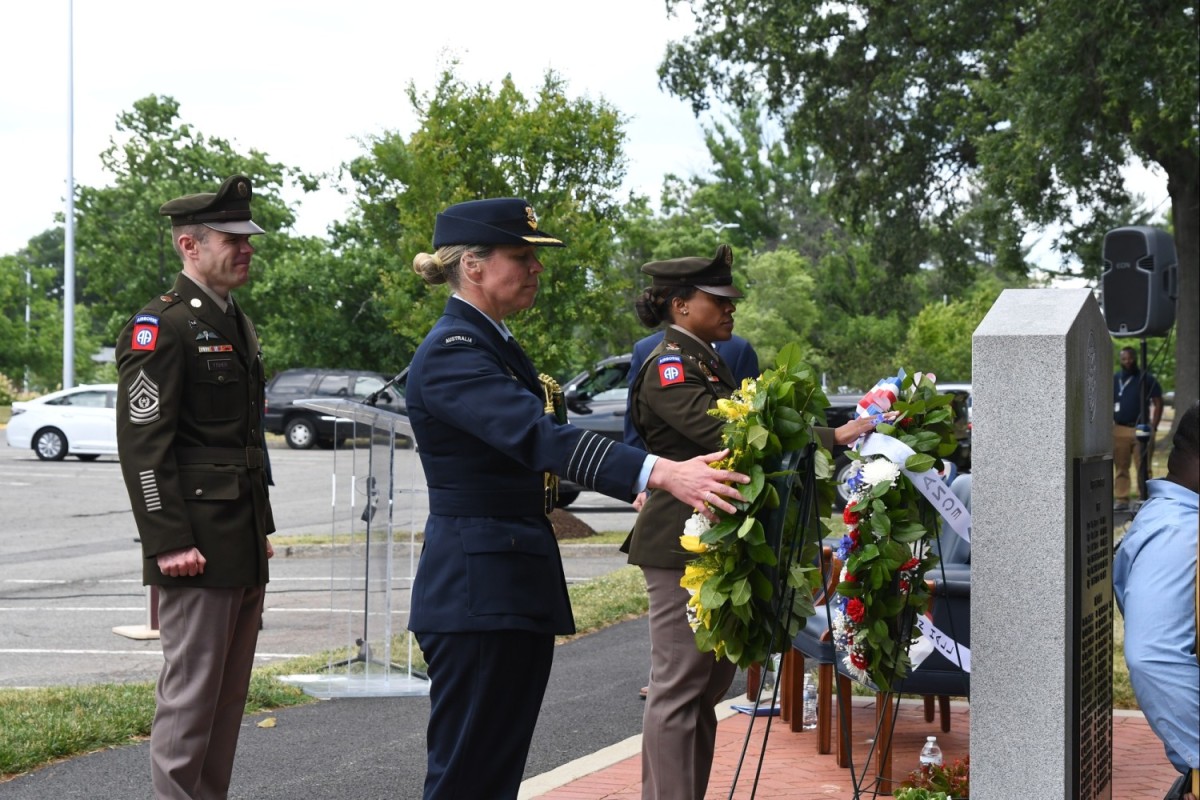 JBM-HH commemorates 80th anniversary of Bakers Creek crash | Article