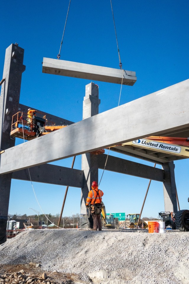 Construction work continues at the site of the Louisville VA Medical Center Nov. 21, 2022.