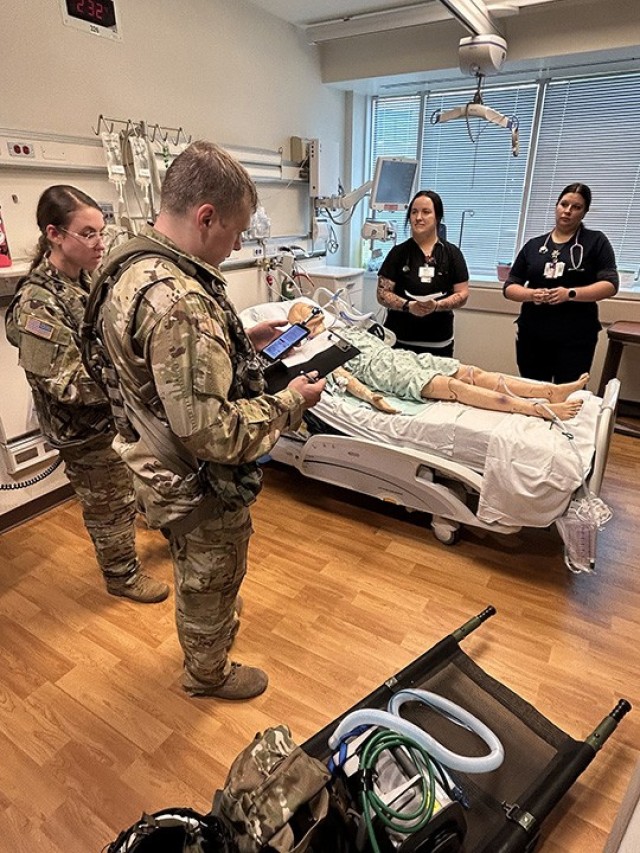 Wisconsin Guard Trains with Hospital on Patient Transport