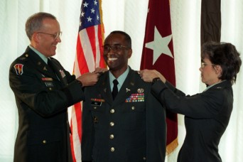 Army's longest surviving surgeon general reflects on career, Medical Corps