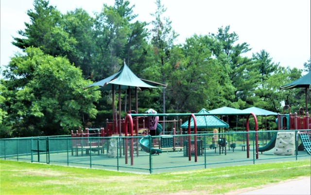 Floor replacement completed at Fort McCoy&#39;s Pine View Campground playground