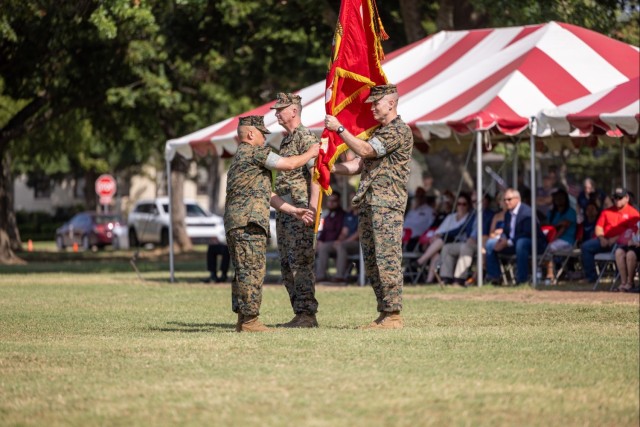 Fort Sill Marine Artillery Detachment welcomes new commander