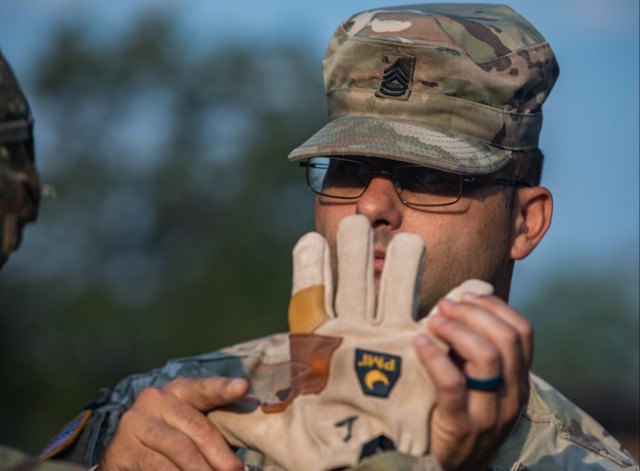 Big Red One NCOs Train Army&#39;s Future Leaders