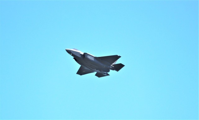 Wisconsin Air National Guard F-35 supports airshow &#39;dress rehearsal&#39; event at Fort McCoy