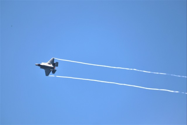 Wisconsin Air National Guard F-35 supports airshow &#39;dress rehearsal&#39; event at Fort McCoy