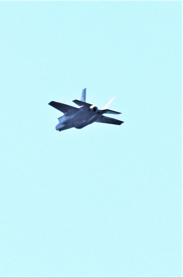 Wisconsin Air National Guard F-35 supports airshow &#39;dress rehearsal&#39; event at Fort McCoy