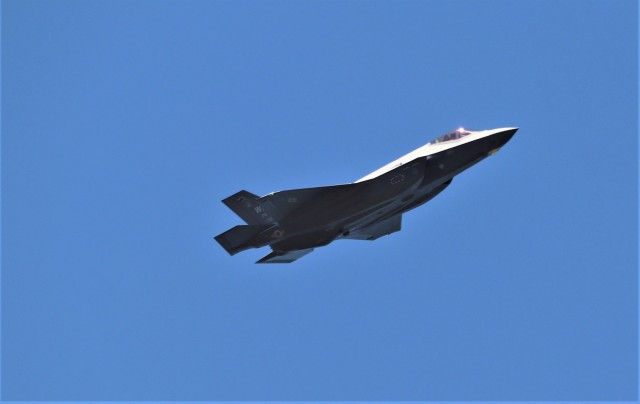 Wisconsin Air National Guard F-35 supports airshow &#39;dress rehearsal&#39; event at Fort McCoy