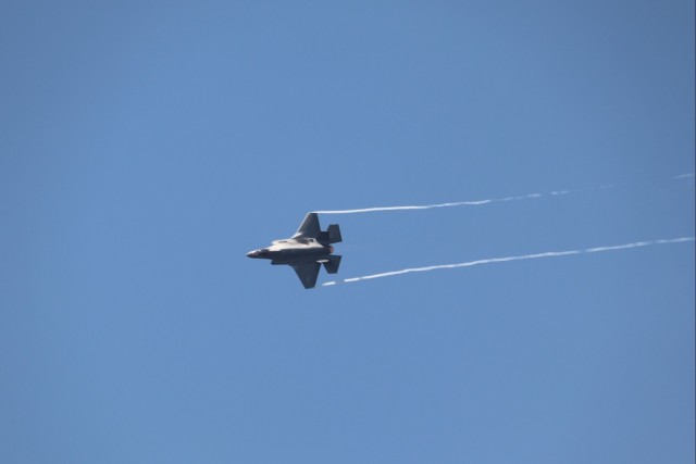 Wisconsin Air National Guard F-35 supports airshow &#39;dress rehearsal&#39; event at Fort McCoy