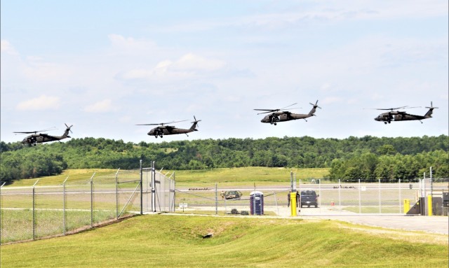 Wisconsin National Guard&#39;s 1st Battalion, 147th Aviation Regiment supports airshow &#39;dress rehearsal&#39; event at Fort McCoy