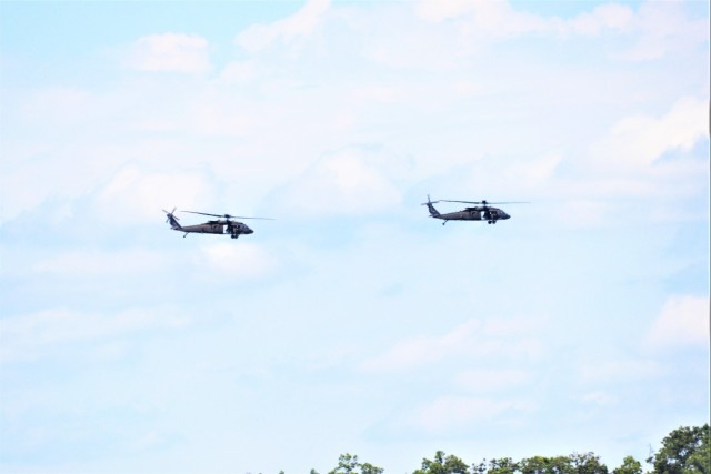 Wisconsin National Guard&#39;s 1st Battalion, 147th Aviation Regiment supports airshow &#39;dress rehearsal&#39; event at Fort McCoy