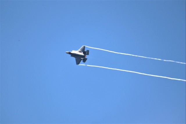 Wisconsin’s Air National Guard, Army National Guard combine in practice show at airport at Fort McCoy