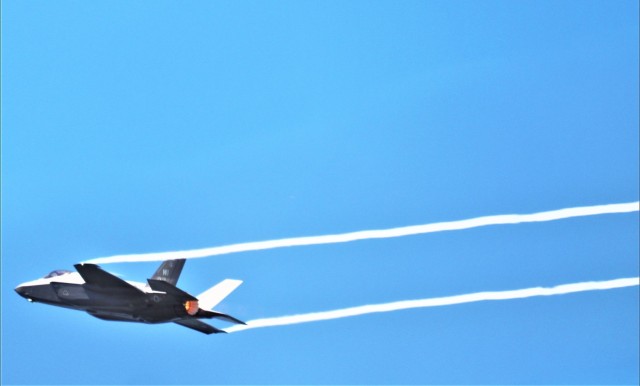 Wisconsin Air National Guard F-35 supports airshow &#39;dress rehearsal&#39; event at Fort McCoy