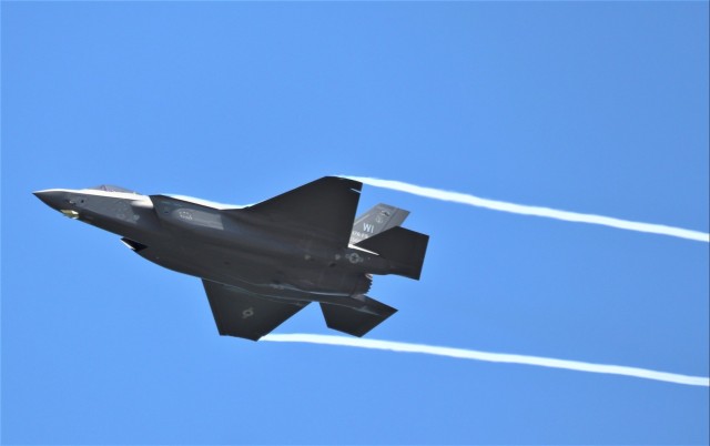 Wisconsin Air National Guard F-35 supports airshow &#39;dress rehearsal&#39; event at Fort McCoy
