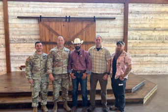 Retired Army EOD tech receives Purple Heart for service in Afghanistan