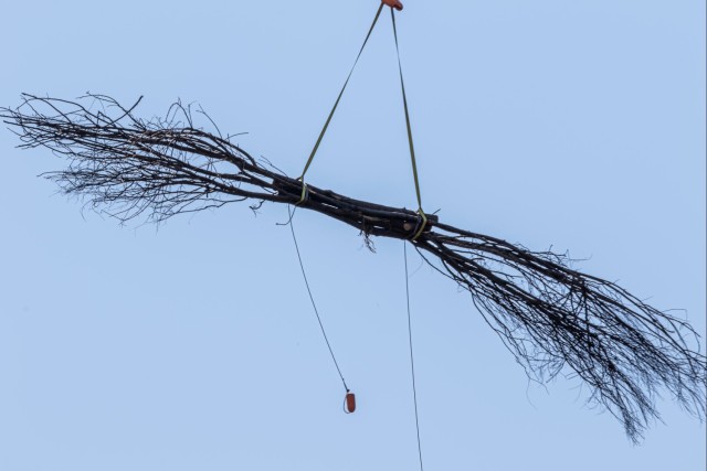 When trees fly: Pittsburgh District delivers new fish habitats on Ohio River